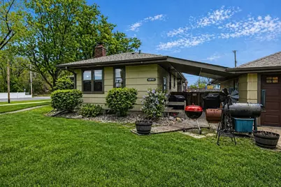 8845 Grace Street, Highland, IN 46322 - Photo 2