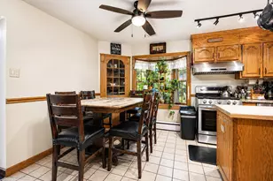 8845 Grace St, Highland, IN 46322 - Photo 10
