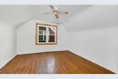 2131 Stanton Avenue, Whiting, IN 46394 - Photo 12