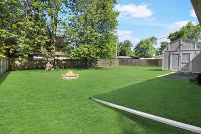 7714 Wallace Street, Merrillville, IN 46410 - Photo 4