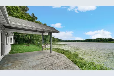 1556 W Severs Road, La Porte, IN 46350 - Photo 4