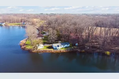 1556 W Severs Road, La Porte, IN 46350 - Photo 10