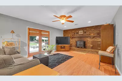 495 Meadowwood Drive, Valparaiso, IN 46385 - Photo 2