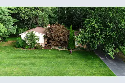 495 Meadowwood Drive, Valparaiso, IN 46385 - Photo 32