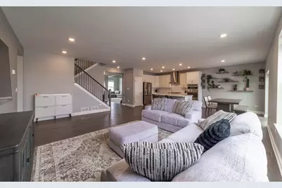 2080 E 109th Place, Crown Point, IN 46307 - Photo 14
