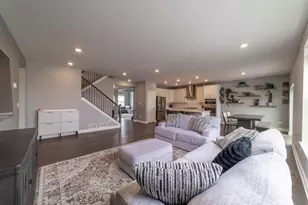 2080 E 109th Pl, Crown Point, IN 46307 - Photo 14