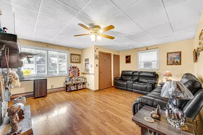 1421 Roberts Avenue, Whiting, IN 46394 - Photo 4