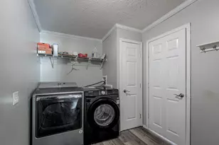 489 E Furness Rd, Michigan City, IN 46360 - Photo 28