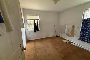 1224 Clay St, Gary, IN 46403 - Photo 12