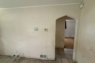 1224 Clay St, Gary, IN 46403 - Photo 6