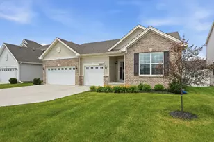 2260 E 110th Ln, Crown Point, IN 46307 - Photo 2