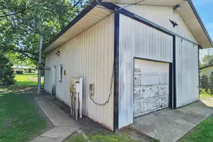 3882 E 200 S, La Porte, IN 46350 - Photo 12
