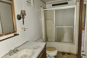 3882 E 200 S, La Porte, IN 46350 - Photo 8