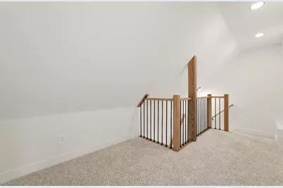 302 N West, Crown Point, IN 46307 - Photo 22