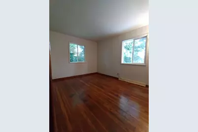 11202 W 400 N, Michigan City, IN 46360 - Photo 18