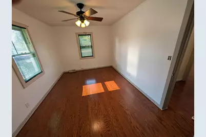 510 S Madison Street, Medaryville, IN 47957 - Photo 12
