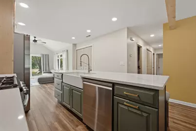 10852 N 100 E, Wheatfield, IN 46392 - Photo 6
