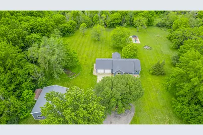 10852 N 100 E, Wheatfield, IN 46392 - Photo 2