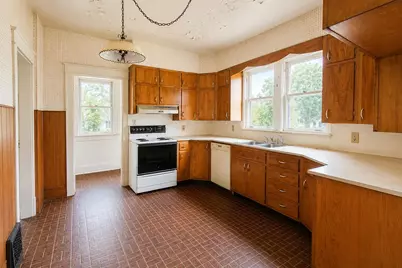 111 Noble Street, La Porte, IN 46350 - Photo 4