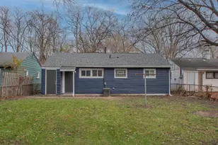 940 Mount St, Gary, IN 46406 - Photo 18