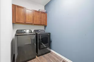 10332 Adler Cove, Saint John, IN 46373 - Photo 12