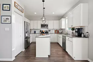 10332 Adler Cove, Saint John, IN 46373 - Photo 6