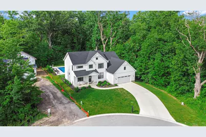 18 Blue Grass Way, Chesterton, IN 46304 - Photo 1