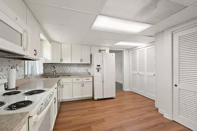 8140 Gordon Drive, Highland, IN 46322 - Photo 6