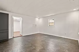 8140 Gordon Dr, Highland, IN 46322 - Photo 10