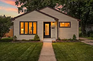 8140 Gordon Dr, Highland, IN 46322 - Photo 2