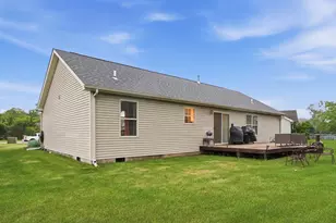 1726 Elderberry Cir, Demotte, IN 46310 - Photo 20