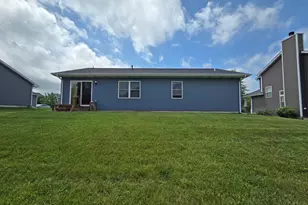 10022 W 128th Ln, Cedar Lake, IN 46303 - Photo 4