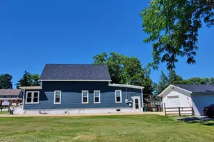 2114 Ohio St, Michigan City, IN 46360 - Photo 6