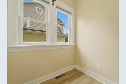 213 N East Street, Crown Point, IN 46307 - Photo 8