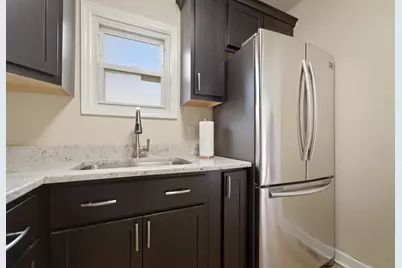 213 N East Street, Crown Point, IN 46307 - Photo 12