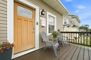 213 N East St, Crown Point, IN 46307 - Photo 2