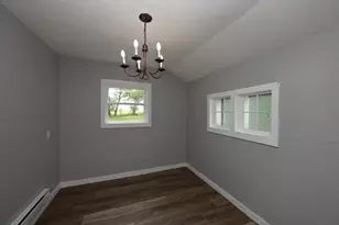319 W 13th St, Winamac, IN 46996 - Photo 6