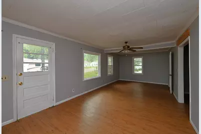 436 W Jefferson Street, Winamac, IN 46996 - Photo 4