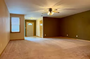 1385 Young Dr, Crown Point, IN 46307 - Photo 2
