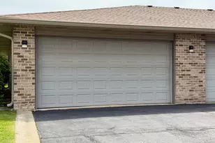 1385 Young Dr, Crown Point, IN 46307 - Photo 12
