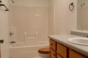 1385 Young Dr, Crown Point, IN 46307 - Photo 10