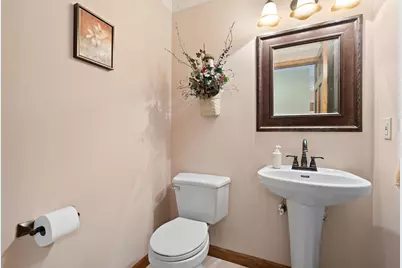 359 Tremont Lane, Valparaiso, IN 46385 - Photo 32