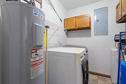 171 E State Road 10, Wheatfield, IN 46392 - Photo 16
