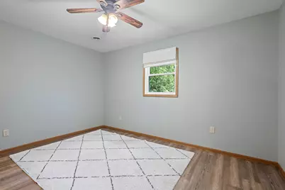 171 E State Road 10, Wheatfield, IN 46392 - Photo 14