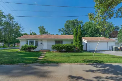 1108 Oak Street, Valparaiso, IN 46383 - Photo 1