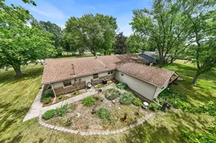 6175 S Division St, North Judson, IN 46366 - Photo 26