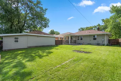 3011 Franklin Avenue, Highland, IN 46322 - Photo 26