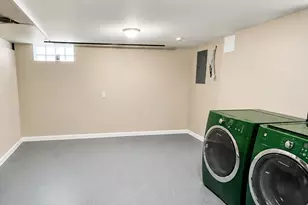 3011 Franklin Ave, Highland, IN 46322 - Photo 18
