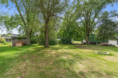 105 E Arlington Avenue, North Judson, IN 46366 - Photo 16