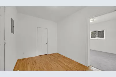 555 Locust Street #1, Valparaiso, IN 46383 - Photo 8